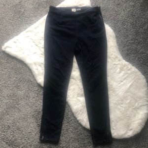 A New Day Size 8 Stretch Jeans with Side Zipper